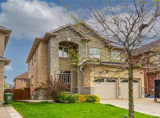 211 Vinton Rd, Hamilton, ON L9K 0G8