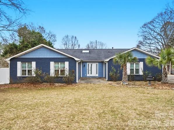 14010 Mareshead Ln, Matthews, NC 28105