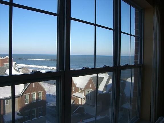 3rd image of 3930 S Lake Dr #343