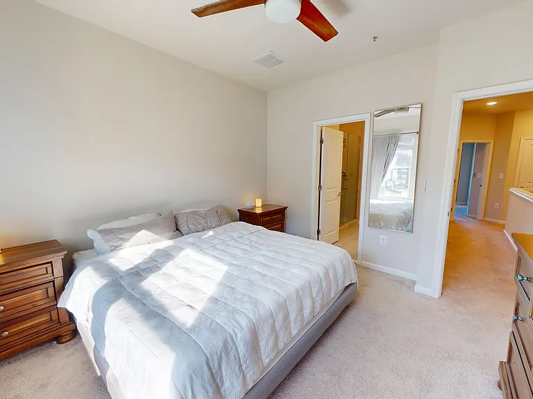 3485 Cormorant Dr — Photo 14