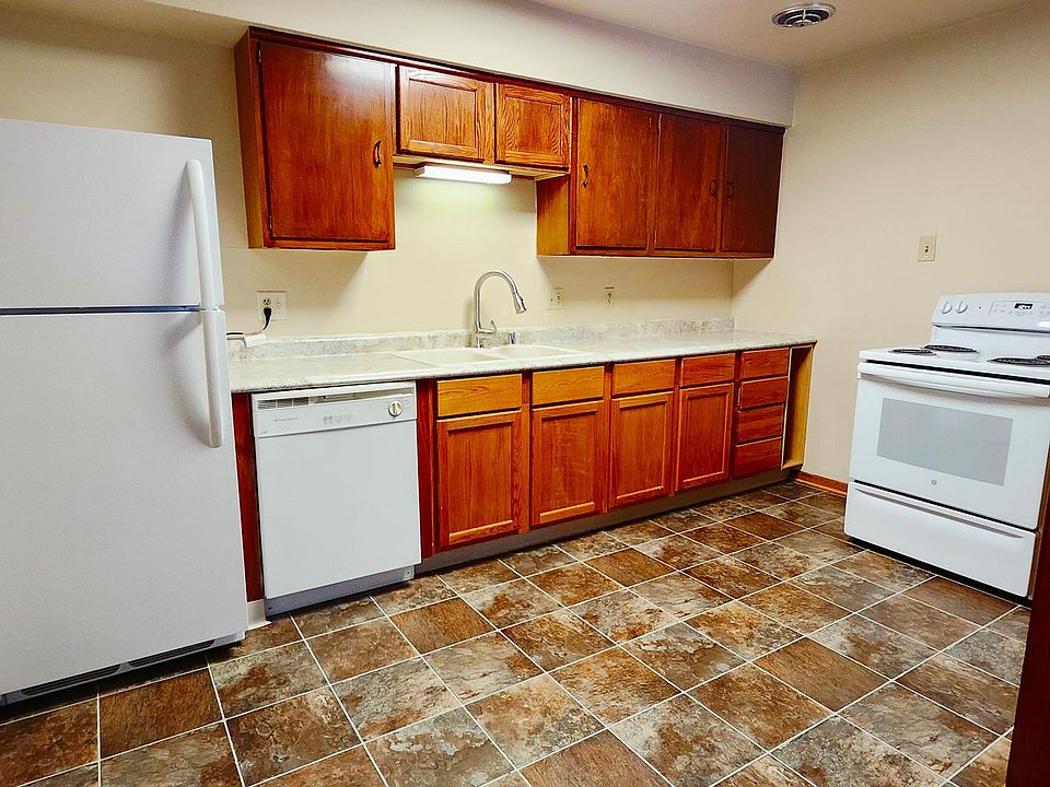 1st image of 4810 Farwell St #4816-8