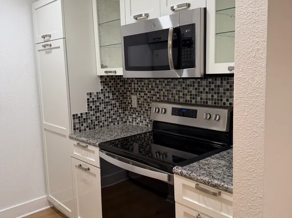 3183 Wayside Plz APT 105, Walnut Creek, CA 94597