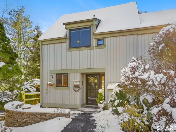 198 Heritage Village #A, Southbury, CT 06488