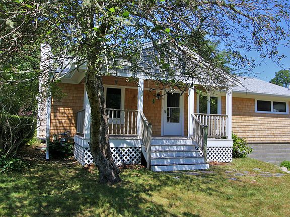 2nd image of 61 Cranberry Lane