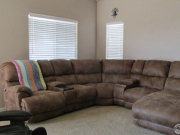 5th image of 2801 Prairie Dr