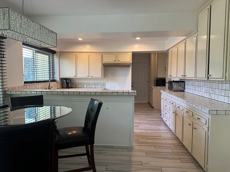 1201 Imperial Dr — Photo 10