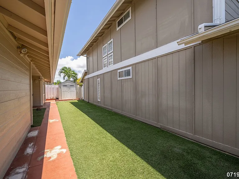 91-846 Puhikani St — Photo 6
