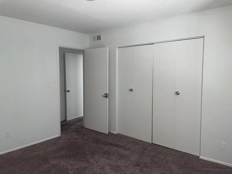 Twincity Apartments — Photo 33