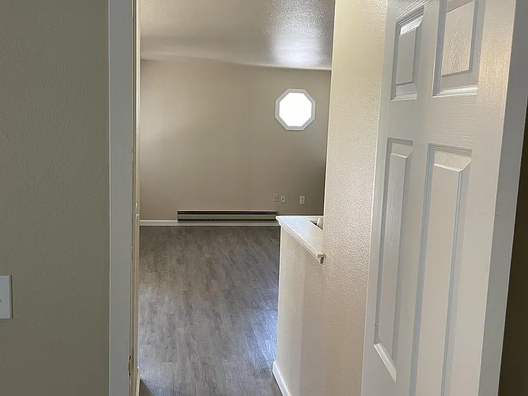 4501 Boardwalk Dr E #L — Photo 21