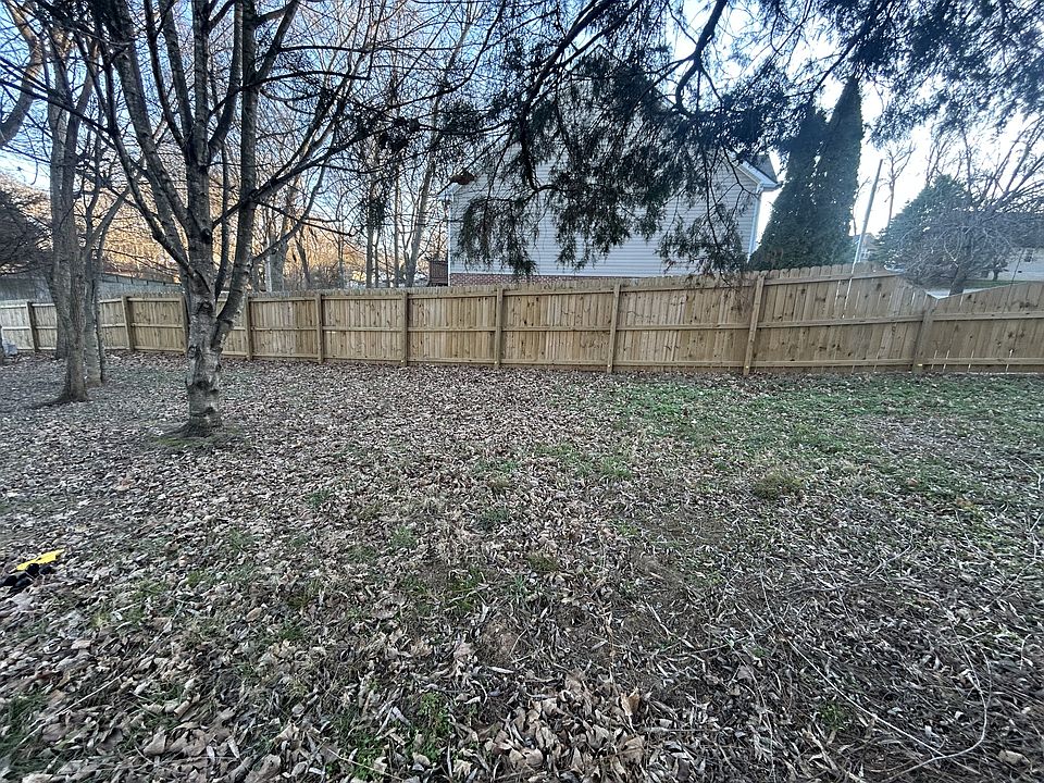 2nd image of 1512 Barrywood Cir W