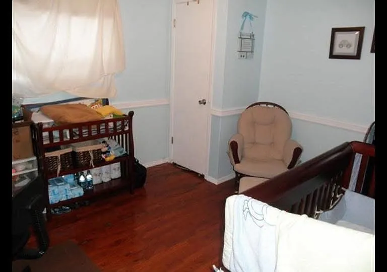4 Albert Ct — Photo 6