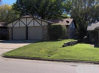 6316 Onyx Dr S, North Richland Hills, TX 76180