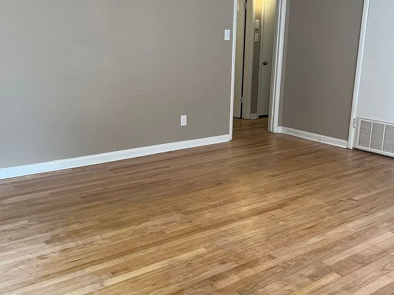 3115 Ware St — Photo 2