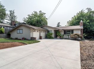 512 S Rose St, Phoenix, OR 97535