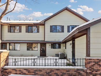13517 Zenith Ln, Eden Prairie, MN, 55346