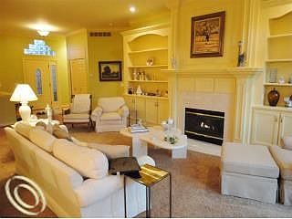 2nd image of 1076 Eagle Nest Dr #1