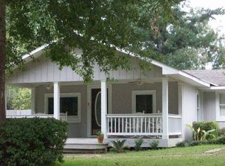 20851 Lawrence Rd, Fairhope, AL 36532