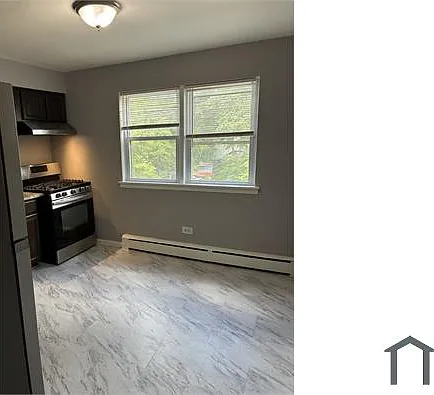 8107 S Ellis Ave — Photo 1