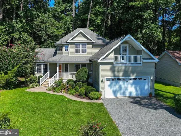 688 Ocean Pkwy, Ocean Pines, MD 21811