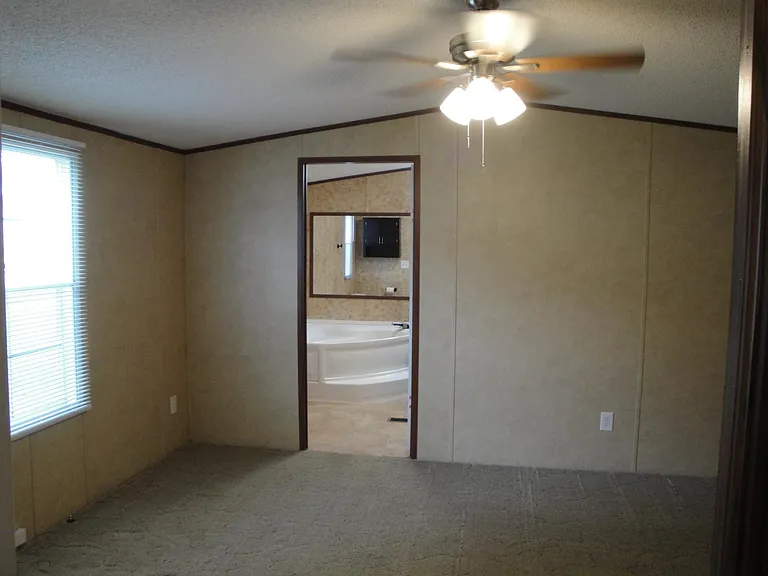 1115 Ole Hwy #35 — Photo 10