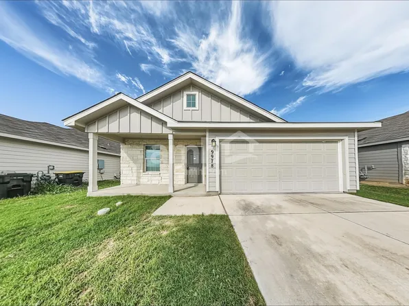 9978 Sarrebourg St, Schertz, TX 78154