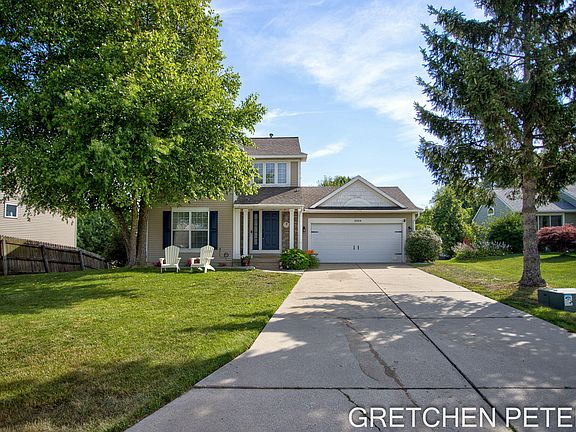 3rd image of 3284 Crystal Valley Ct