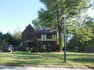 24 North Dr, Amherst, NY 14226