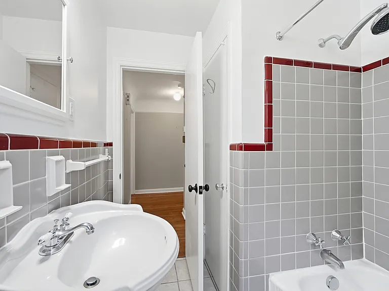 3012 Kinmont St #2 — Photo 21