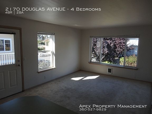 3rd image of 2170 Douglas Ave #4