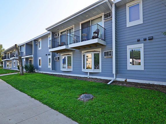 2nd image of 3600 Penn Ave N APT 107
