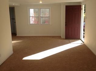 813 E Penn Pines Blvd, Aldan, PA 19018