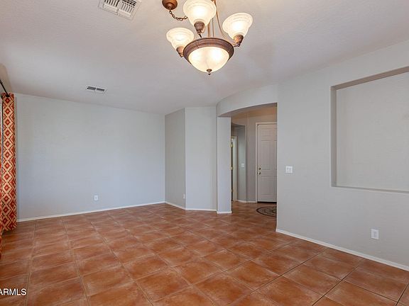 5th image of 2510 W COYOTE CREEK Drive