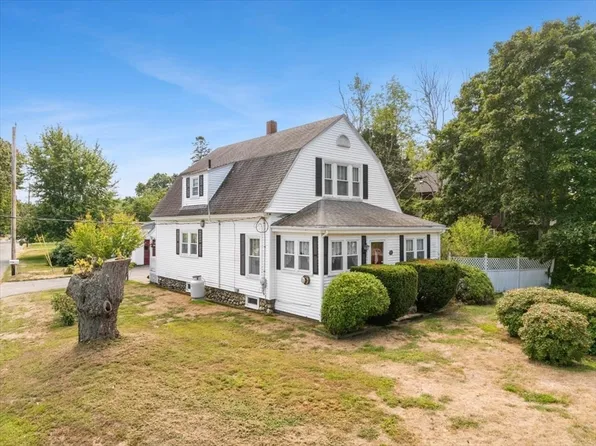 80 Main St, Lakeville, MA 02347