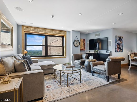 5th image of 2100 N Lincoln Park W APT 12BN