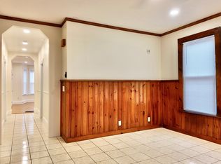 (Undisclosed Address), Lynn, MA 01902