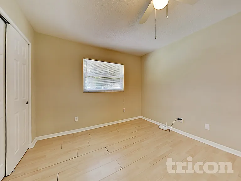2155 67th Ave S — Photo 11