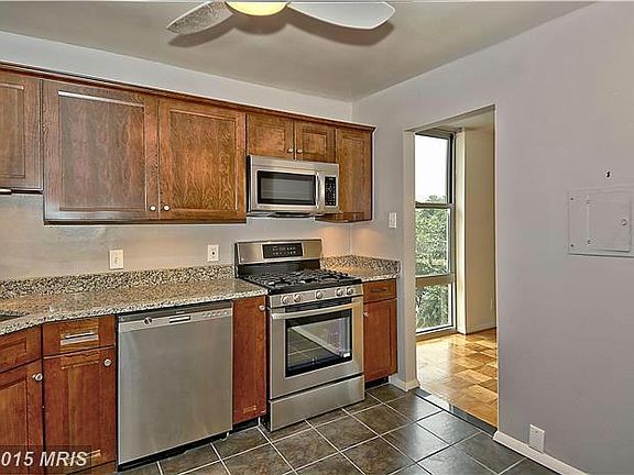3rd image of 9039 Sligo Creek Pkwy APT 401