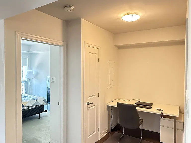 242 Rideau St #1202 — Photo 6