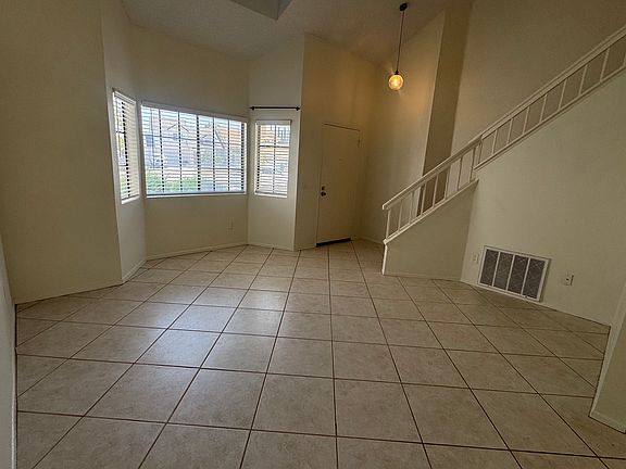 4th image of 12340 Daisy Ct