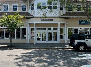 615 Main St, Hyannis, MA 02601