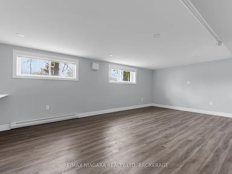 833 Foss Rd #11 — Photo 20
