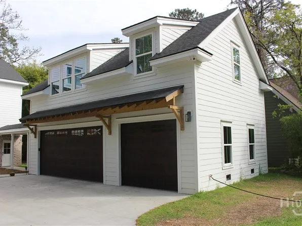 17 Abraham Rd, Savannah, GA 31406