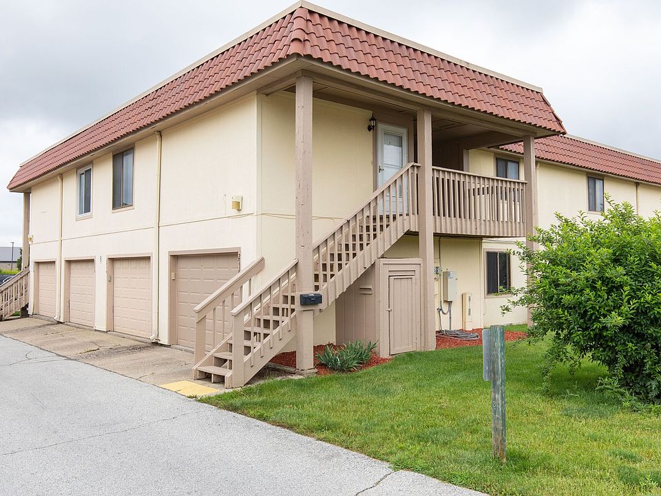 1st image of 2716 Del Prado Dr #5