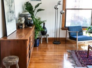 614 10th Ave E APT 104, Seattle, WA 98102