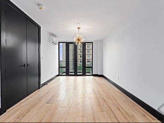 3rd image of 828 New York Ave APT 3A