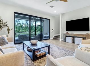 13082 Pembroke Dr, Naples, FL 34105