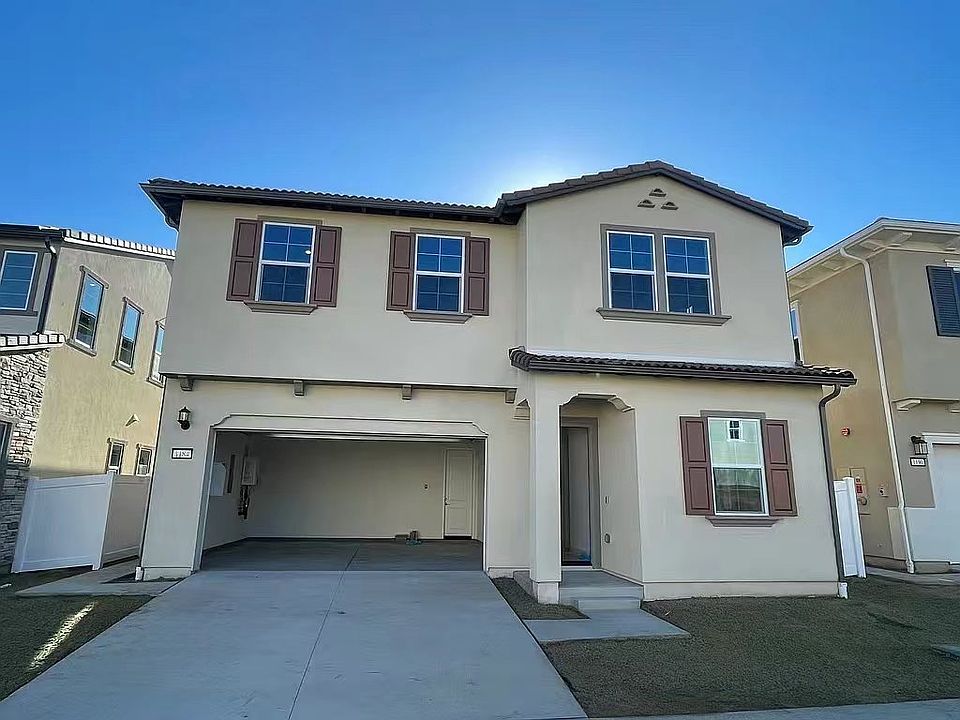 1st image of 1184 Silverwood Way