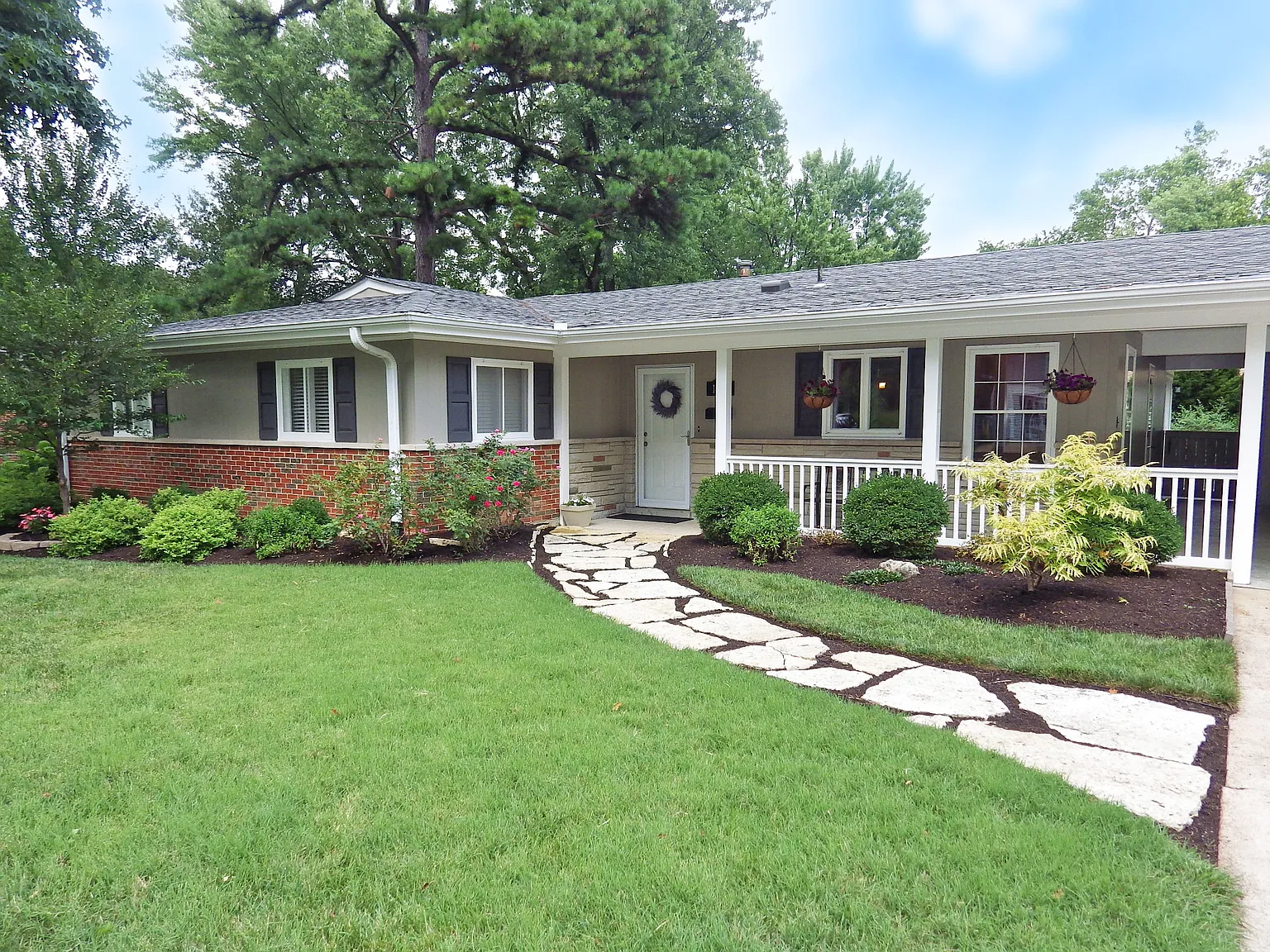 1414 Wexford Ave photo 1
