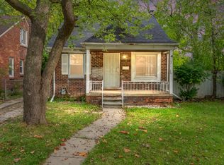 16683 Carlisle Dr, Detroit, MI 48205