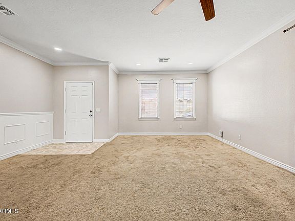 5th image of 505 E HAROLD Drive